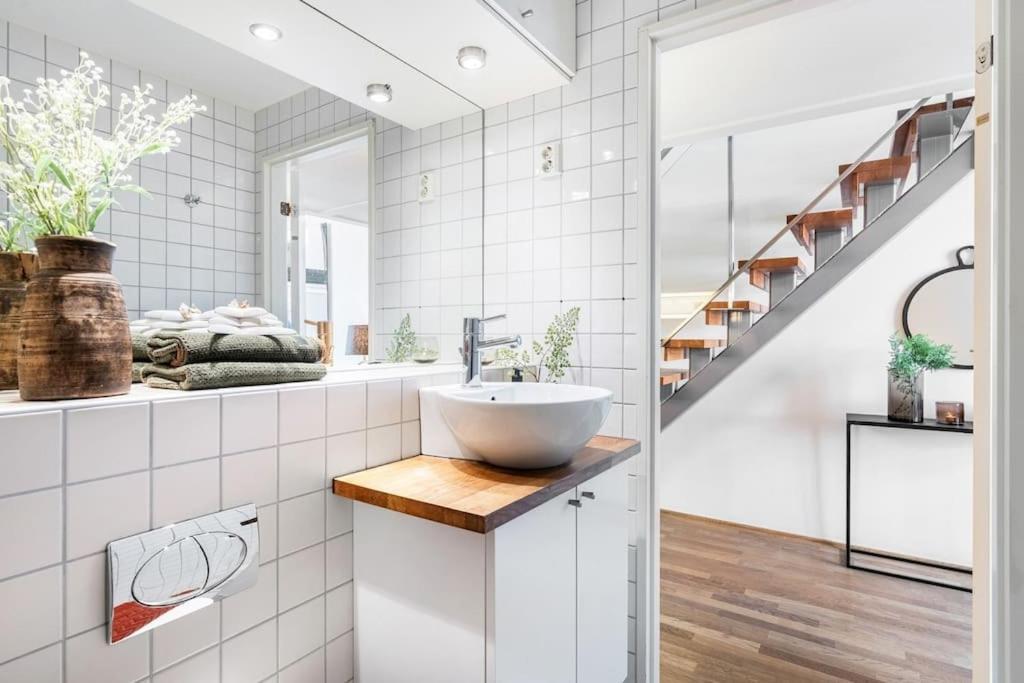 Prime Location: Spacious & Central Oslo Extérieur photo
